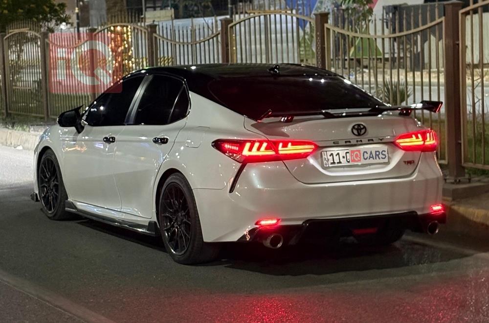 تۆیۆتا کامری